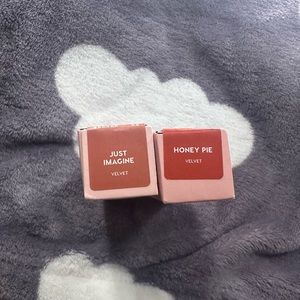 New lipstick from colourpop